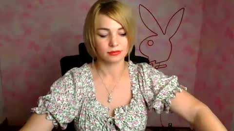 Snapshot of jennifer_cuttie chatting on July 2026 11:57:01 AM Jennifer online show from July 2026 11:57:01 AM