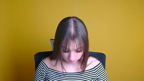 Jennifer online show from January 2025 04:32:02 PM