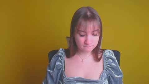 Jennifer online show from February 2025 06:34:02 AM