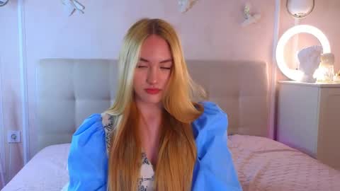 jennifercamprell online show from April 2026 08:31:01 PM