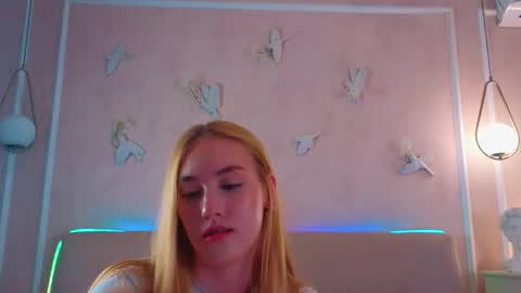 jennifercamprell online show from April 2026 07:10:01 PM