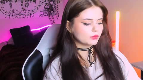 Snapshot of jenniferwandis77 chatting on December 2024 04:29:02 PM Jenni online show from December 2024 04:29:02 PM