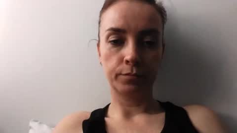 Snapshot of jenniferxsweet chatting on June 2026 02:19:02 PM JenniferXSweet online show from June 2026 02:19:02 PM