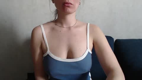 Snapshot of jennnamaaya chatting on May 2026 08:33:01 AM Jenny online show from May 2026 08:33:01 AM