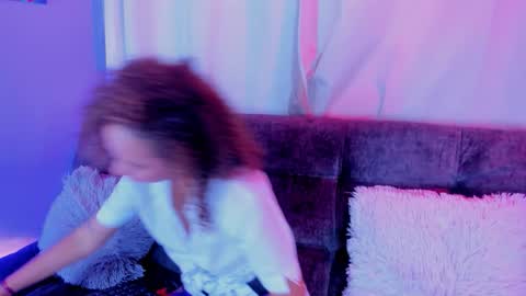 jenny__lawrence online show from November 2025 08:30:01 PM