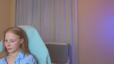 Snapshot of jenny_angelok chatting on March 2025 12:55:01 PM Next broadcast on December 05 subject to change online show from March 2025 12:55:01 PM