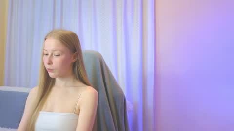 Snapshot of jenny_angelok chatting on September 2025 10:39:01 AM Next broadcast on December 05 subject to change online show from September 2025 10:39:01 AM