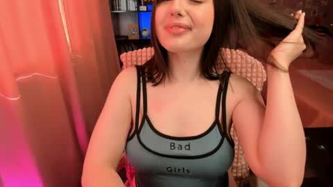 Snapshot of jenny_hopkins chatting on March 2026 07:15:01 AM Fairy Jenny online show from March 2026 07:15:01 AM