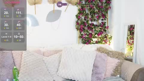 Snapshot of jenny_roberts96 chatting on February 2025 12:19:02 AM Jenny Roberts online show from February 2025 12:19:02 AM