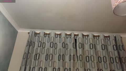 JennyHazel online show from November 2025 06:06:01 PM