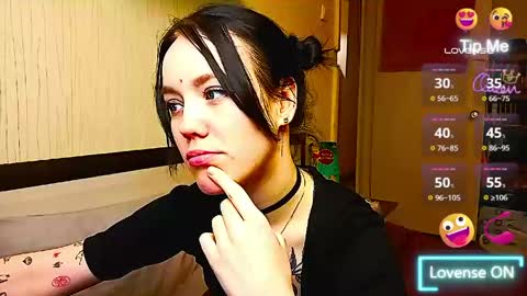 Snapshot of jennyrass chatting on April 2026 04:05:01 PM JennyRass online show from April 2026 04:05:01 PM