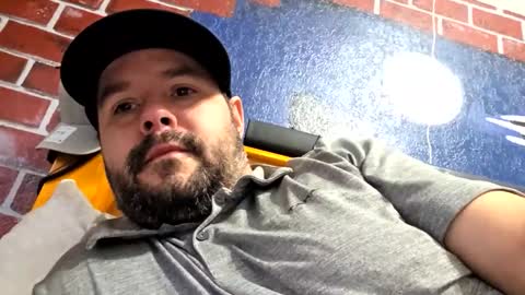 Lous online show from December 2025 09:44:01 PM