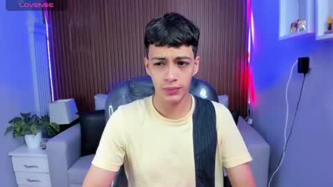  JEREMIAS  online show from August 2026 12:41:01 PM