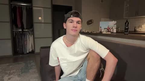 Snapshot of jeremy1scott chatting on November 2025 03:18:02 AM jeremy1scott online show from November 2025 03:18:02 AM