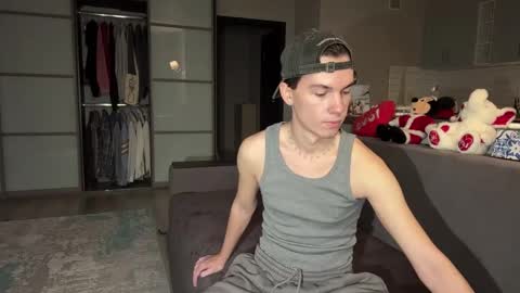 Snapshot of jeremy1scott chatting on November 2025 03:27:02 AM jeremy1scott online show from November 2025 03:27:02 AM