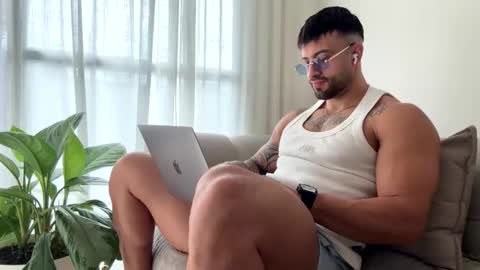 Snapshot of jeremy_harden chatting on May 2026 01:16:02 PM Jeremy online show from May 2026 01:16:02 PM