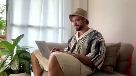 Snapshot of jeremy_harden chatting on July 2026 12:31:01 PM Jeremy online show from July 2026 12:31:01 PM