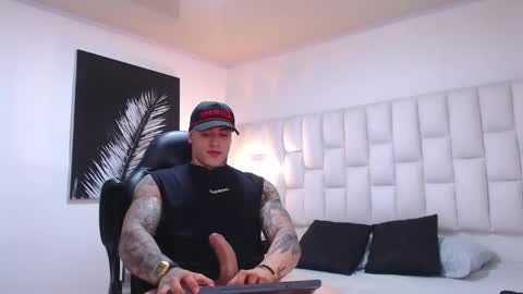 Jeremy lane online show from April 2026 11:21:02 PM