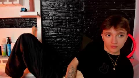 jero independent model online show from March 2025 01:48:01 AM