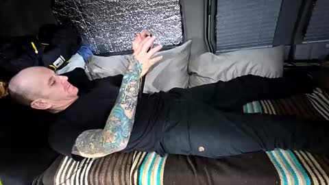 Jeremy online show from November 2025 04:26:02 AM