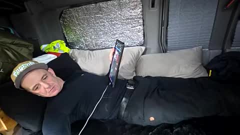 Jeremy online show from December 2025 03:45:02 AM