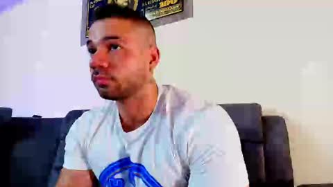 Jeremy Lowe online show from October 2025 07:03:01 PM