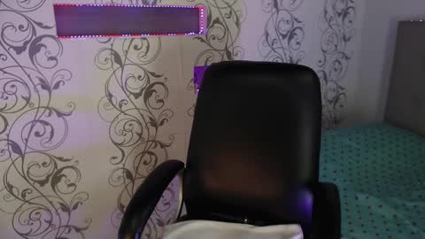 jero harper1 online show from February 2025 06:47:02 PM