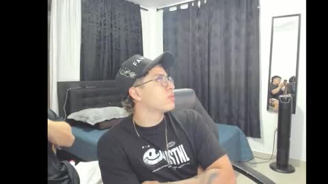 jeroo__ online show from December 2025 01:58:02 AM