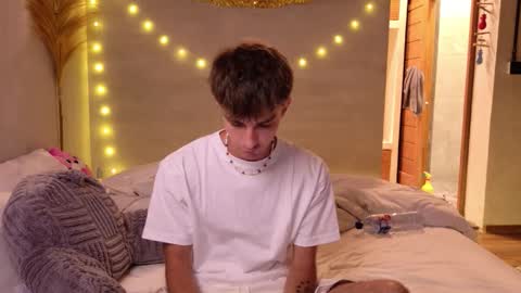 Jerry  online show from March 2026 08:41:01 PM