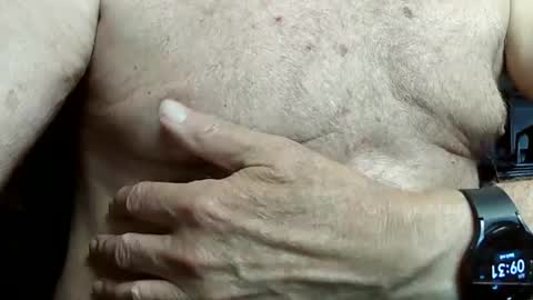 jerrynfla online show from April 2026 01:31:01 PM