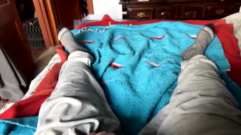 Jeremys room chill and puff one enjoy online show from January 2025 04:45:01 PM