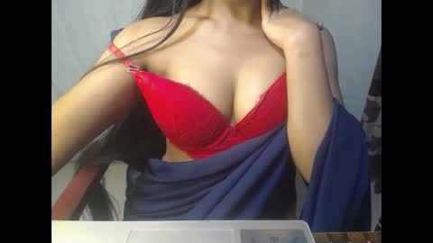 Jesi online show from January 2026 02:12:02 PM