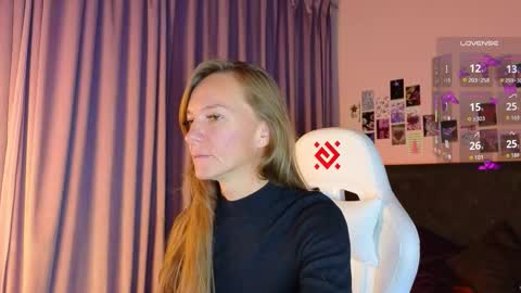 jesica_moon_peachy online show from September 2025 01:31:02 AM