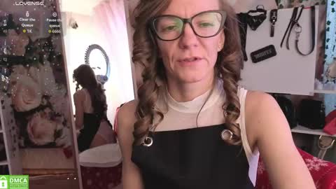 Snapshot of jesica_moon_peachyy chatting on May 2026 04:19:02 AM jesica_moon_peachyy online show from May 2026 04:19:02 AM