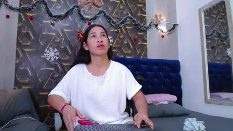 JESICA online show from January 2026 12:14:02 AM