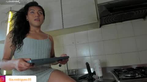 jess_hoffman online show from April 2026 05:51:01 PM