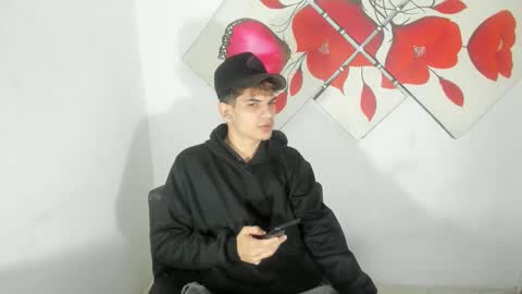 Snapshot of jesshot_bigcock chatting on April 2026 02:15:02 PM jesshot_bigcock online show from April 2026 02:15:02 PM