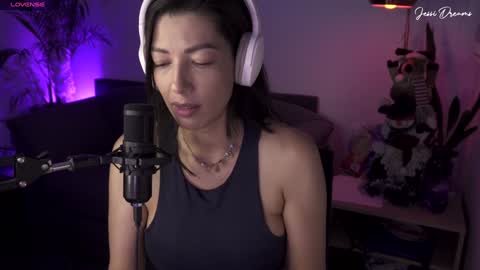 Snapshot of jessi_dreams chatting on December 2024 04:31:02 AM Jessica Gomez online show from December 2024 04:31:02 AM