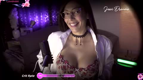 Snapshot of jessi_dreams chatting on September 2025 02:46:02 AM Jessica Gomez online show from September 2025 02:46:02 AM