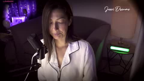 Snapshot of jessi_dreams chatting on September 2025 04:28:01 AM Jessica Gomez online show from September 2025 04:28:01 AM