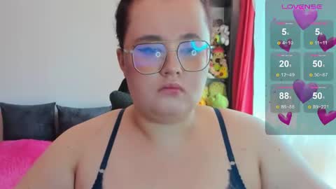 Snapshot of jessica_joy_ chatting on July 2026 06:27:01 AM Natalia online show from July 2026 06:27:01 AM
