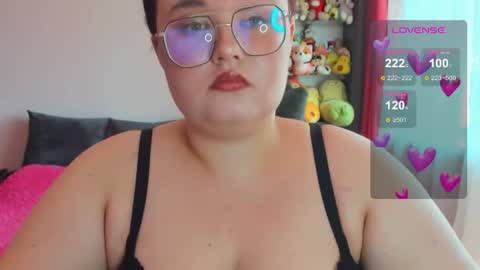 Snapshot of jessica_joy_ chatting on July 2026 07:01:02 AM Natalia online show from July 2026 07:01:02 AM