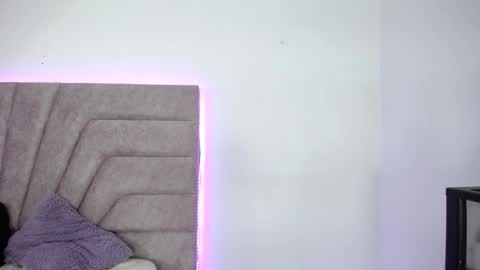 Jessica Kraft online show from February 2026 01:21:01 AM