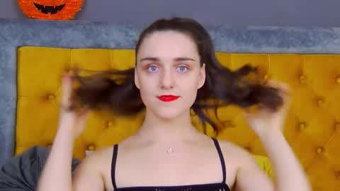 Jessica White online show from November 2025 04:55:02 AM