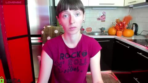 jessicaforris online show from September 2025 07:10:02 AM