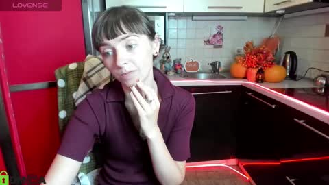 jessicaforris online show from October 2025 07:53:01 AM