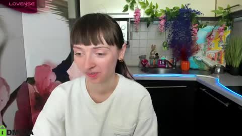 jessicaforris online show from April 2026 07:22:01 AM