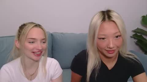 Jessica online show from November 2025 09:15:01 PM