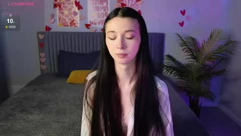 Snapshot of jessicaluxe chatting on April 2026 01:23:02 AM Jessica online show from April 2026 01:23:02 AM