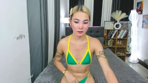 Snapshot of jessie_empress chatting on May 2026 10:36:01 AM Your naughty Jessie online show from May 2026 10:36:01 AM